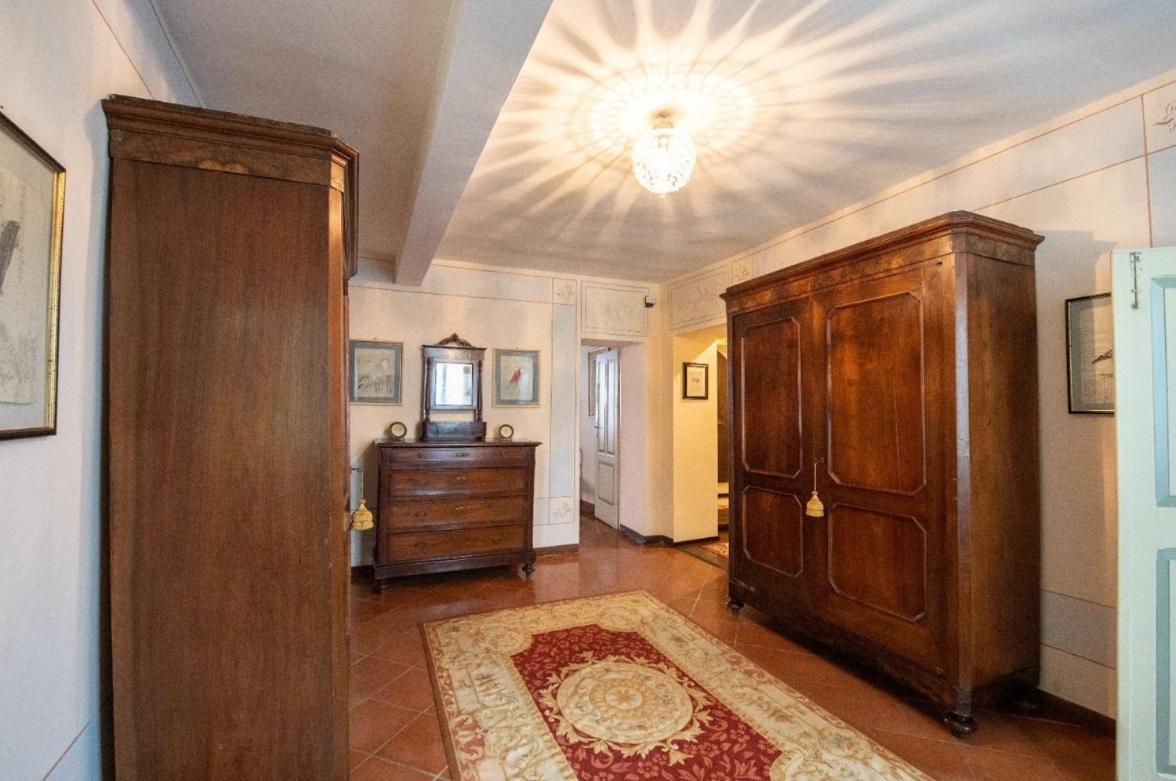 Villa Ottocentesca Immersa Nel Verde Montecavolo Zewnętrze zdjęcie