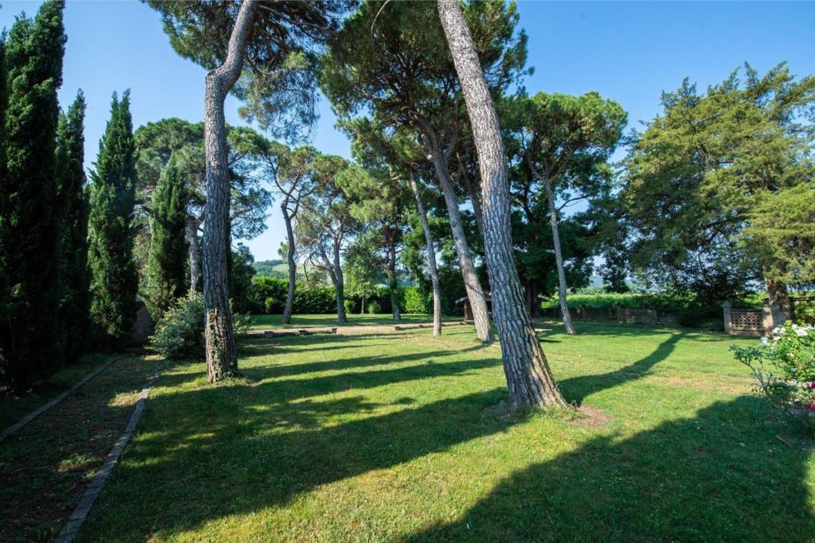 Villa Ottocentesca Immersa Nel Verde Montecavolo Zewnętrze zdjęcie