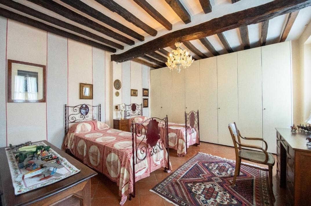 Villa Ottocentesca Immersa Nel Verde Montecavolo Zewnętrze zdjęcie